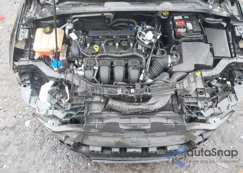 2016 Ford Focus Titanium z USA, uszkodzony, nr VIN 1FADP3N28GL327849